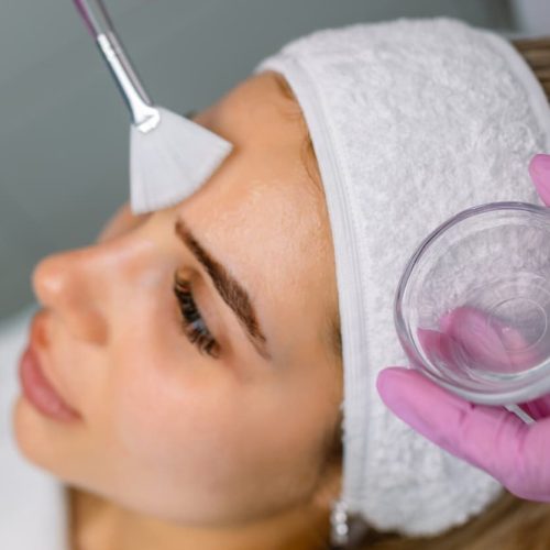 Chemical Peel Face Treatment with Retinol Serum