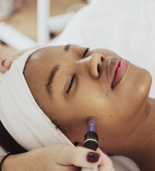 Aesthetic procedure at beauty salon